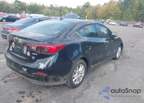 2015 Mazda Mazda3 I Touring z USA, uszkodzony, nr VIN 3MZBM1V77FM229366